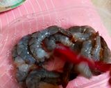 Foto langkah ke 2 dari resep Udang Saus Jeruk.