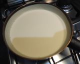 Foto langkah ke 4 dari resep Martabak manis teflon.