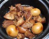 Hình bước làm 11 của món Thịt kho trứng