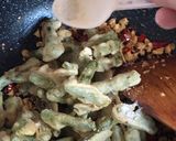 Foto langkah ke 13 dari resep Buncis kriuk lada garam cabe.