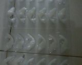 Foto langkah ke 3 dari resep Puding ikan koi.