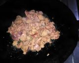 A picture of step 2 of 5 minutes spicy chicken liver.
