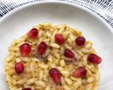 Foto del passaggio 4 della ricetta Risotto al patè e melograno