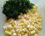 Foto langkah ke 2 dari resep Sup jagung hijau simpel.