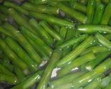 Foto langkah ke 3 dari resep Oseng Buncis Bawang Putih ala Resto.