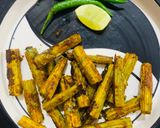 A picture of step 4 of Drumsticks tawa fry.