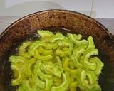 Foto langkah ke 3 dari resep Sambel Pare Cumi Asin.