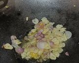 Foto langkah ke 2 dari resep Nasi Goreng Seafood.