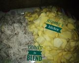 A picture of step 1 of Kwakwa da dankalin hausa drink.