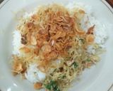 Foto langkah ke 5 dari resep Mie goreng (praktis).