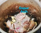 Foto langkah ke 3 dari resep Sup tulang ayam.