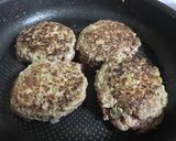Hình bước làm 5 của món Hambuger