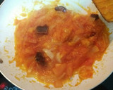 Foto del paso 2 de la receta: Patatas guisadas con costillas adobadas