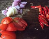Foto langkah ke 2 dari resep Tumis Kangkung Simple.