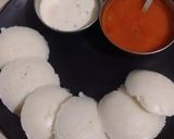 રવા ની ઈડલી (Rava Idli Recipe In Gujarati) રેસીપી સ્ટેપ3ફોટો