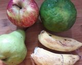 A picture of step 1 of Creamy Fruits Salad.
