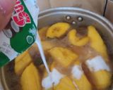 Foto langkah ke 3 dari resep Kolak Ubi dan Pisang.