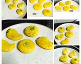 A picture of step 11 of Aam Sandesh Kolkata Style Norom Paak.