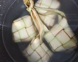 Foto langkah ke 3 dari resep Ketupat Magic Com.