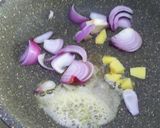 A picture of step 1 of Cauliflower creamy soup.