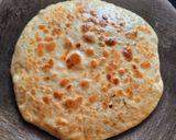 मूली का स्टफ्ड पराठा (mooli ka stuffed paratha recipe in Hindi) रेसिपी चरण 4 फोटो