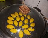 Foto langkah ke 6 dari resep Nastar tanpa mixer tanpa oven.