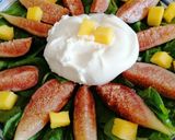 Foto del paso 5 de la receta: Ensalada de brevas y espinacas con vinagreta de mango