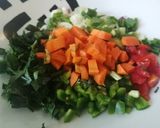 Foto del paso 3 de la receta: Sopa de lechuga con bacon y nata