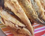 Foto del paso 3 de la receta: Pescado frito con harina de maíz
