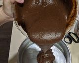 A picture of step 3 of Sea salt chocolate brownies with chocolate chips.