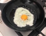 Foto del paso 2 de la receta: Huevos motuleños