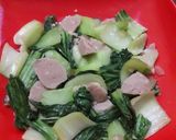 Foto langkah ke 4 dari resep Ca pakcoy bakso.