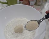 Foto del paso 1 de la receta: Calzón CAPRESE 🍅