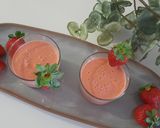 A picture of step 4 of Strawberry Gazpacho.