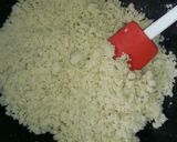 A picture of step 2 of MAWA VEDHAMI (KHOYA PARATHA).