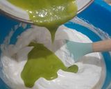 Foto langkah ke 4 dari resep Steamed Matcha Cheesecake.