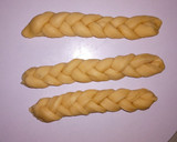 A picture of step 7 of Lemon flavored braided mandazi.