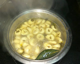Foto del paso 1 de la receta: Tortelinis de queso con champiñones y gambas
