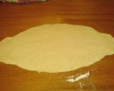 A picture of step 3 of Make peinirli.