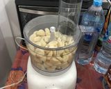 Foto langkah ke 2 dari resep Bawang putih / minced garlic ready to use.