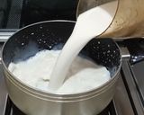 A picture of step 1 of Gajer ki kheer(Carrot Pudding).