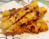 Foto del paso 4 de la receta: Brochetas de pollo y piña