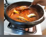A picture of step 4 of Fish curry.