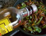 Foto del paso 7 de la receta Fajitas de Trigo y Maíz con Pollo con verduras agridulces
