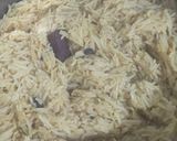 Foto langkah ke 5 dari resep Nasi Kebuli Ayam Magicom ala Heni.