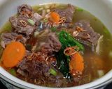 Foto langkah ke 6 dari resep Sop Iga Sapi Sederhana & Kilat.