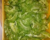 Foto langkah ke 1 dari resep Tumis Pare.