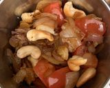 A picture of step 2 of Kaju curry In restaurant style.