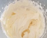 Foto del paso 2 de la receta: Vasitos de mousse de café, nata y mascarpone