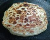 A picture of step 4 of Gur ka Parantha.